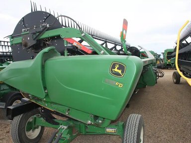 2017 John Deere 635FD Nez - Toile/Tapis — photo 2