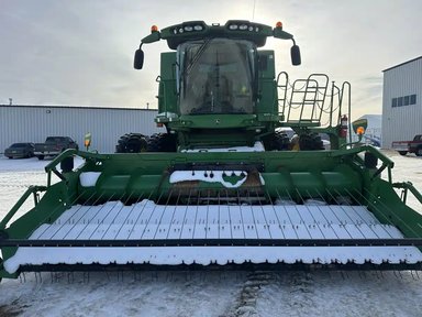 2013 John Deere S690 Batteuse — photo 2