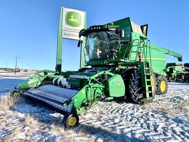 2021 John Deere T670 Batteuse — photo 2
