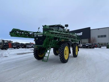 2024 John Deere 616R Arroseur - Automoteur — photo 2