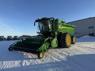 2022 John Deere X9 1000 Batteuse — photo 2