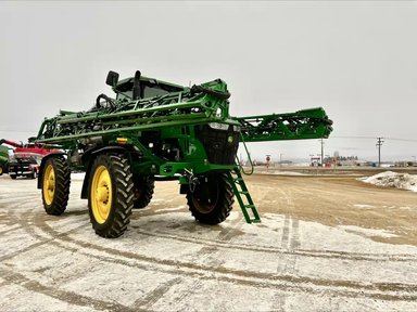 2024 John Deere 616R Arroseur - Automoteur — photo 2