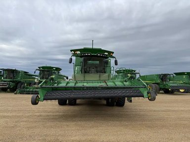 2013 John Deere S690 Batteuse — photo 2