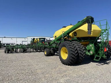 2023 John Deere P556 Semoir à air — photo 2