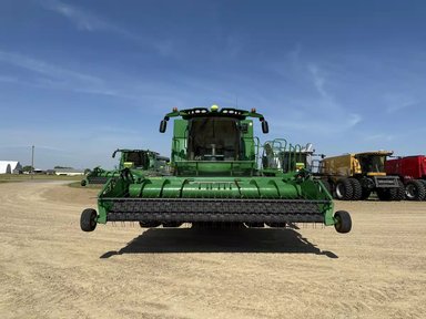 2018 John Deere S790 Batteuse — photo 2