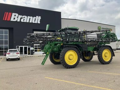 2023 John Deere 616R Arroseur - Automoteur — photo 2