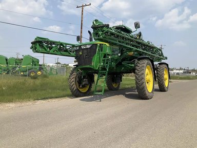 2024 John Deere 616R Arroseur - Automoteur — photo 2