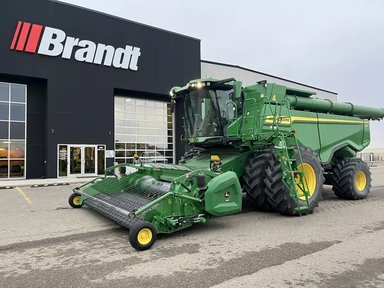 2023 John Deere X9 1000 Batteuse — photo 2