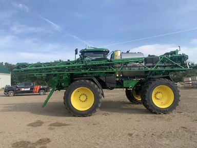 2024 John Deere 616R Arroseur - Automoteur — photo 2