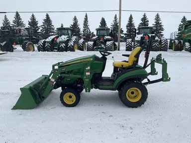 2016 John Deere 1025R Tracteur — photo 2