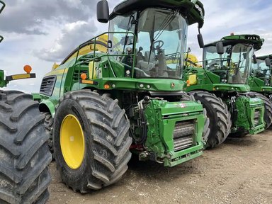 2024 John Deere 9700 Fourragère — photo 2
