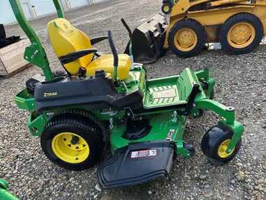 2023 John Deere Z730M Tondeuse à rayon de braquage zéro — photo 2