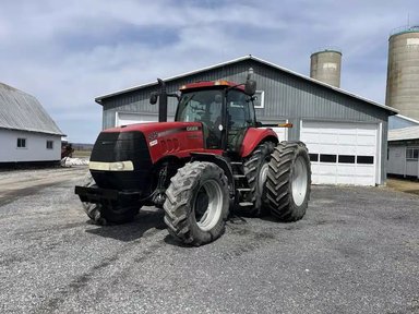 2009 Case IH MAGNUM 275 Tracteur — photo 2
