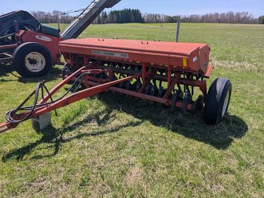 Massey Ferguson 424 Semoir — photo 2