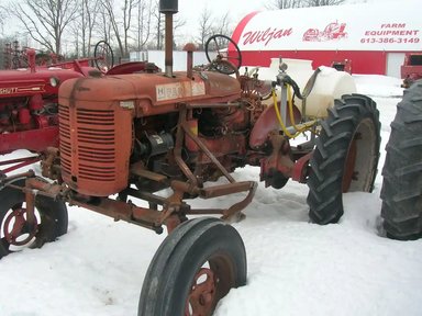 Farmall SUPER A Tracteur — photo 2