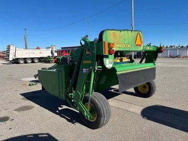 2011 John Deere Moco 835 Faucheuse-conditionneuse — photo 2