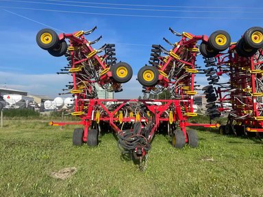 2020 Bourgault 5810-62 Semoir à air — photo 2