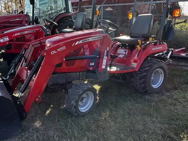 2009 Massey Ferguson GC2400 Tracteur — photo 2