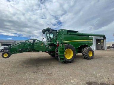 2019 John Deere S780 Batteuse — photo 2