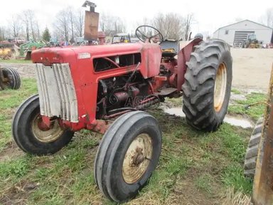 1964 International Harvester B414 Tracteur — photo 2