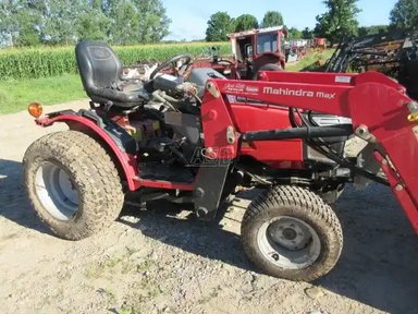 2012 Mahindra MAX 28XL HST Tracteur — photo 2