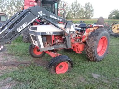 1981 Case 1490 Tracteur — photo 2