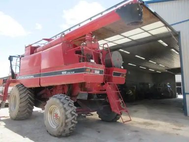 1993 Case IH 1666 Batteuse — photo 2
