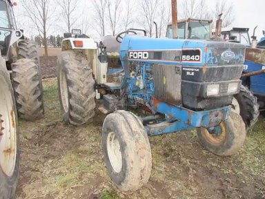 1993 Ford 5640 Tracteur — photo 2