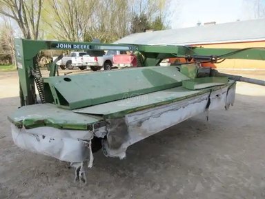 John Deere 1360 Faucheuse-conditionneuse à disques — photo 2