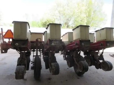 International Harvester 800 Planteur — photo 2