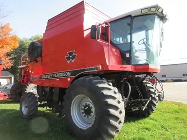 2001 Massey Ferguson 8780XP Batteuse — photo 2
