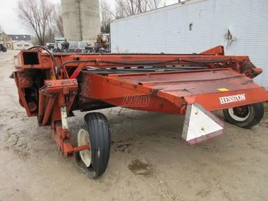 Hesston 1150 Faucheuse-conditionneuse — photo 2
