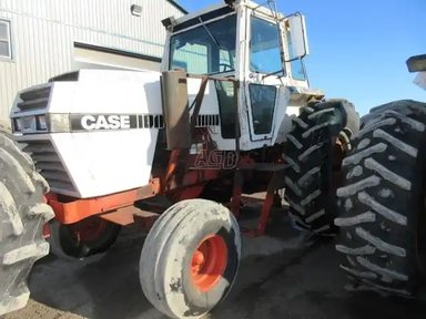 1979 Case 2590 Tracteur — photo 2