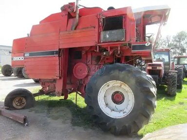 1981 White 8900 Batteuse — photo 2