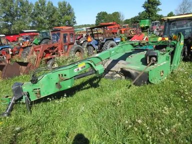 John Deere 530 Faucheuse-conditionneuse à disques — photo 2