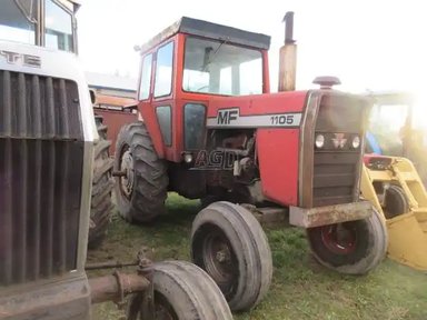 1974 Massey Ferguson 1105 Tracteur — photo 2