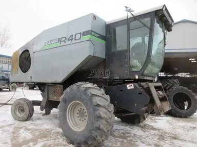 1988 Gleaner R40 Batteuse — photo 2