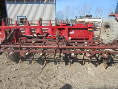 International Harvester 14FT Cultivateur — photo 2