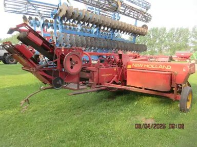 New Holland 273 presse à balle carrée - petite — photo 2