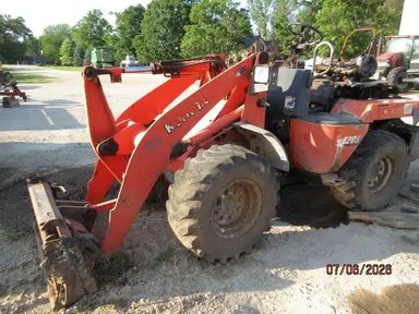 Kubota R420S Chargeur sur roues — photo 2
