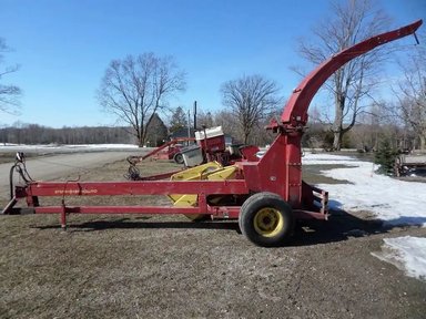 New Holland 892 Fourragère — photo 2