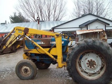 Ford 4600 Tracteur — photo 2