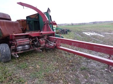 New Holland 892 Fourragère — photo 2