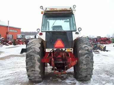 1983 Case 2290 Tracteur — photo 2