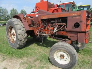 1965 Allis Chalmers 190XT Tracteur — photo 2