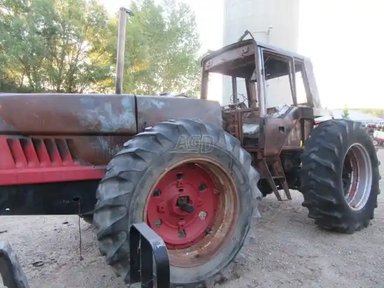 International Harvester 3588 Tracteur — photo 2