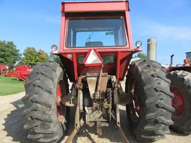 1974 Massey Ferguson 1135 Tracteur — photo 2
