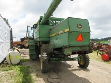 John Deere 6620 Batteuse — photo 2