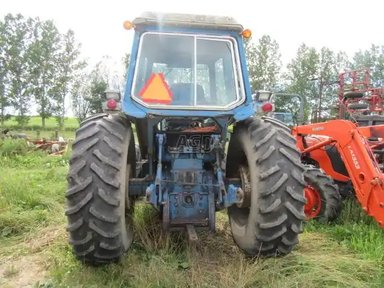 1980 Ford TW30 Tracteur — photo 2
