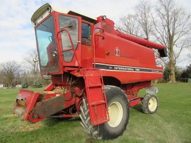 Case IH 1460 Batteuse — photo 2